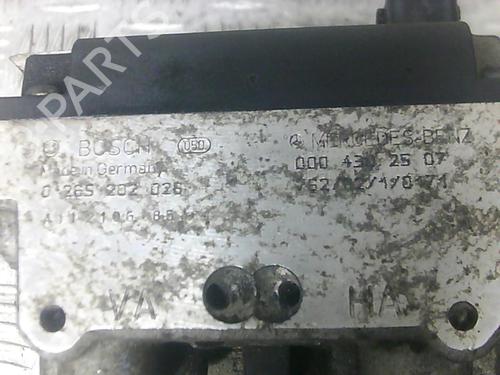 Used ABS pump MERCEDES-BENZ E-CLASS (W124) [1993-1996]  20016130