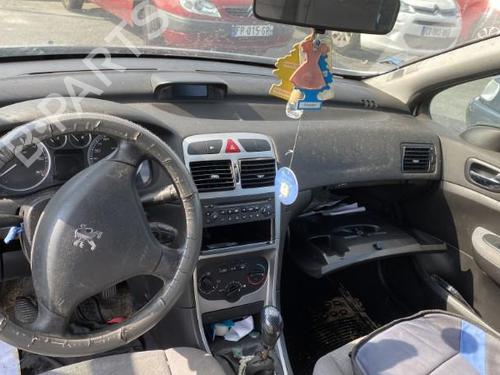 Front right door window PEUGEOT 307 (3A/C) 2.0 HDi 110 | BP31379582C19 