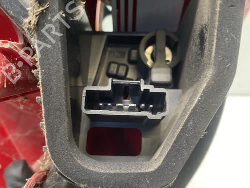 Used Left taillight Left taillight 32682516 32682516