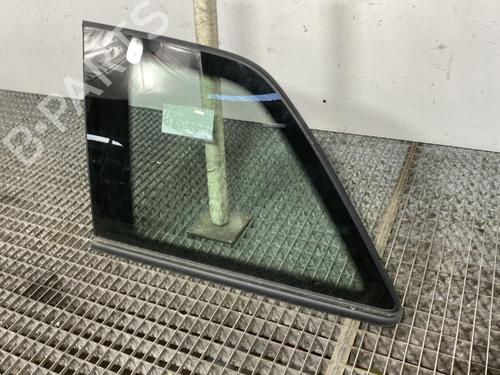 Rear left quarter glass OPEL ZAFIRA / ZAFIRA FAMILY B (A05) 1.7 CDTI (M75) | BP25758621C93 