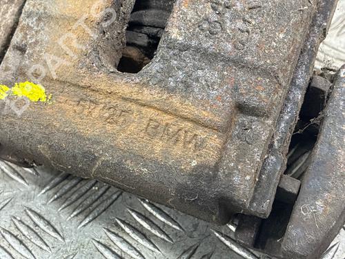 right-front-brake-caliper-bmw-x3-e83-2003-2004-2005-2006-2007-2008-2009-2010-2011-36682509 main image