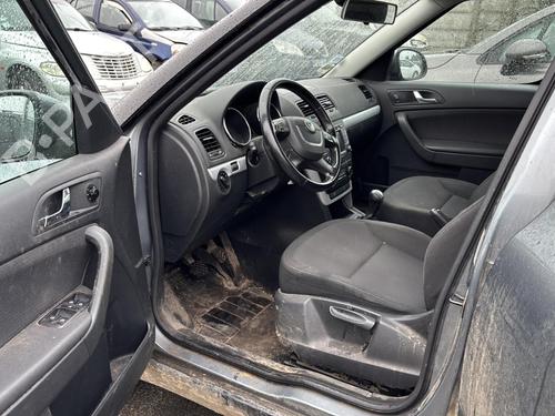 Rear right quarter glass SKODA YETI (5L) 1.2 TSI | BP29968423C92