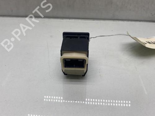 Used Mirror switch Mirror switch TOYOTA YARIS (_P13_) 1.5 (NSP131_) (112 hp) 19969503 19969503