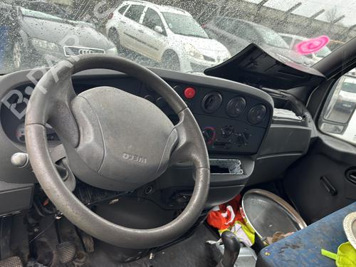 Left front indicator IVECO DAILY III Van 35 S 9 V | BP37249359C32 - Image 11