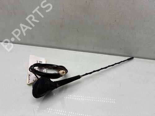 Antenne/Base Antenne/Base RENAULT KANGOO / GRAND KANGOO II (KW0/1_) 1.5 dCi 90 (KW05, KW08, KW0G, KW11) (90 hp) 36255428 36255428