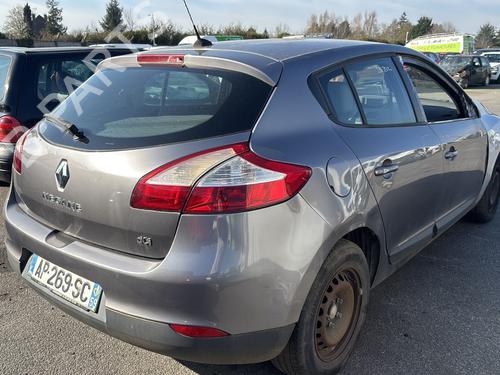 Fuse box RENAULT MEGANE III Hatchback (BZ0/1_, B3_) 1.5 dCi (BZ09, BZ0D, BZ1W, BZ29, BZ14) | BP37409551E1 - Image 18