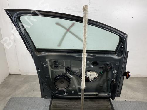 Left front door VW GOLF PLUS V (5M1, 521) 1.9 TDI | BP25935074C2 