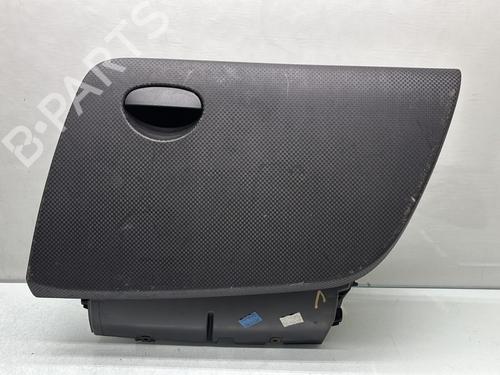 Handskerum SEAT ALTEA (5P1) 1.9 TDI (105 hp) 31820908