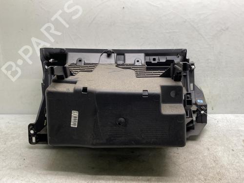 Used Glove box Glove box RENAULT TRAFIC III Bus (JG_) 1.6 dCi 125 (JGMH) (125 hp) 21958479 21958479