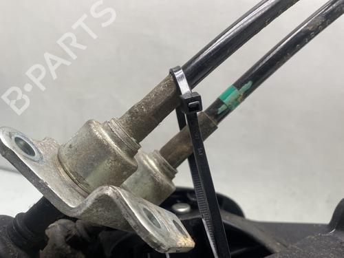 Gear lever TOYOTA YARIS (_P13_) 1.0 (KSP130_, KSP130) | BP25602290M90 