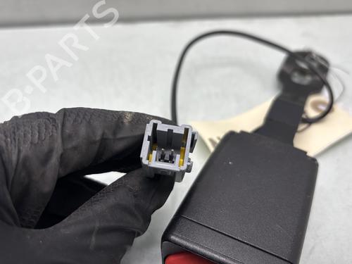 Seat buckle PEUGEOT 208 I (CA_, CC_) 1.2 VTI 82 | BP28672504I32 