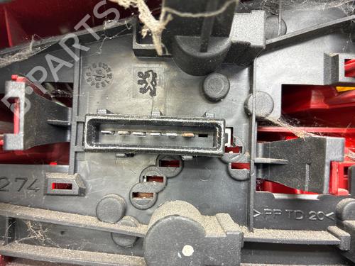 Used Left taillight Left taillight 38914848 38914848