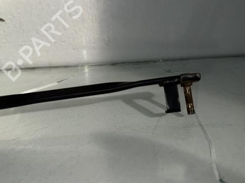 front-windshield-wiper-arm-mercedes-benz-c-class-t-model-s204-2007-2008-2009-2010-2011-2012-2013-2014-33331826 main image