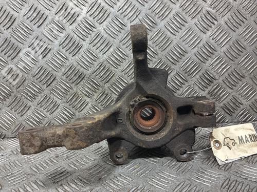 Used Right front steering knuckle Right front steering knuckle RENAULT CLIO III (BR0/1, CR0/1) 1.5 dCi (C/BR0G, C/BR1G) (68 hp) 34561187 34561187
