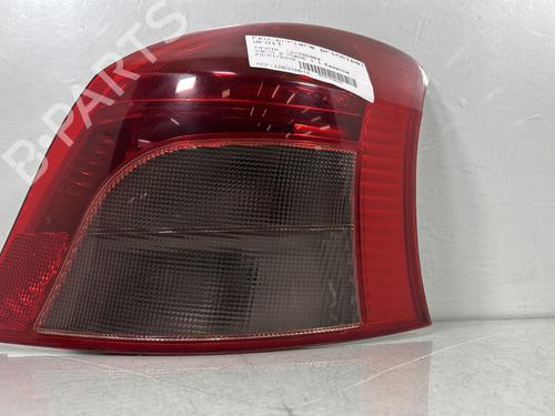 Used Right taillight TOYOTA YARIS (_P9_) 1.0 VVT-i (KSP90_, KSP90R) (69 hp) 32371256