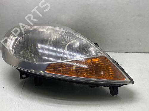 Used Right headlight Right headlight RENAULT TRAFIC II Van (FL) 2.0 dCi 90 (FL0H, FL00, FL01, FL0M, FL0P, FL0S) (90 hp) 22198117 22198117