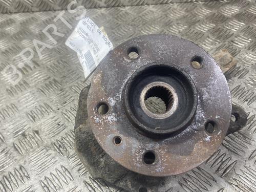 Right front steering knuckle NISSAN PRIMASTAR Van (X83) 2.0 dCi 115 | BP28280901M26 
