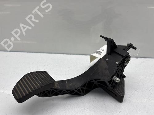 Used Clutch pedal PEUGEOT 5008 (0U_, 0E_) 1.6 HDi (114 hp) 30297119