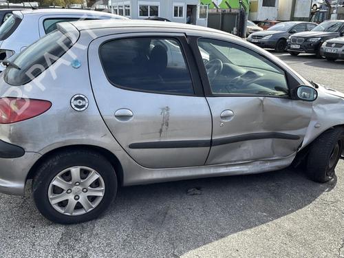 Sikringsdåse PEUGEOT 206 Hatchback (2A/C) 2.0 HDI 90 | BP22608336E1 