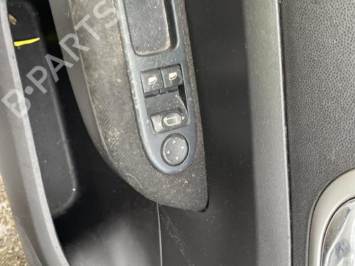 Fuse box PEUGEOT 307 Break (3E) 1.6 16V | BP26656140E1 