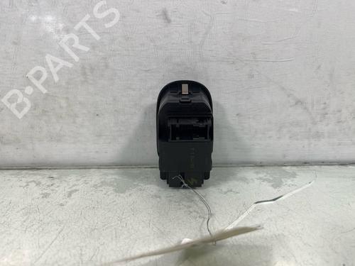 Used Left front window switch Left front window switch PEUGEOT 306 Hatchback (7A, 7C, N3, N5) 1.9 D (68 hp) 34242784 34242784