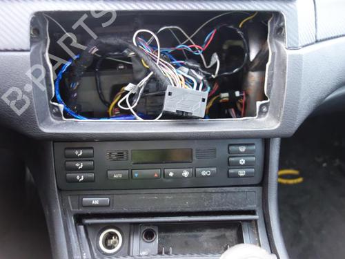 Left front fog light BMW 3 Touring (E46) 320 d | BP19981157C30 