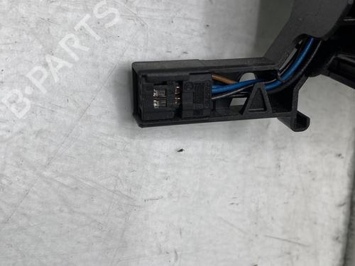 Used Steering column stalk Steering column stalk VW GOLF VI (5K1) 2.0 TDI (110 hp) 26236582 26236582