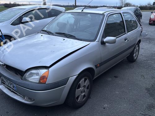 Brugte FORD FIESTA IV (JA_, JB_) 1.3 i (60 hp) 4426327