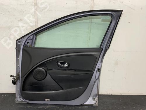 Used Right front door RENAULT MEGANE III Hatchback (BZ0/1_, B3_) 1.5 dCi (106 hp) 30678195