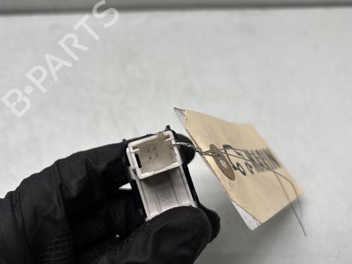 right-front-window-switch-citroen-grand-c4-spacetourer-3a_-3e_-2018-28568917 main image