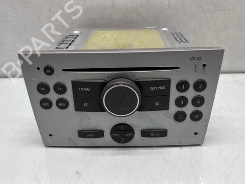Radio OPEL MERIVA A MPV (X03) 1.4 16V Twinport LPG (E75) 13292090
