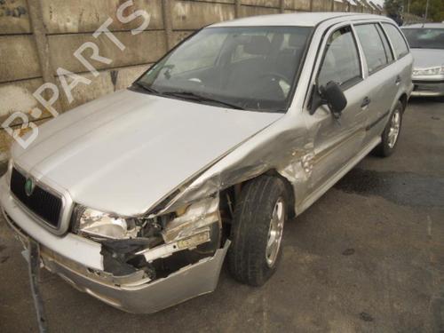Used Parts SKODA OCTAVIA I Combi (1U5) 1.6 (101 hp) 1806652