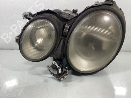 Used Left headlight MERCEDES-BENZ CLK Convertible (A208) CLK 320 (208.465) (218 hp) 27676843