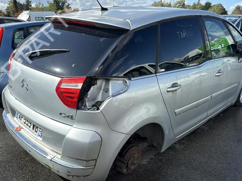 Left front fenders CITROËN C4 Picasso I MPV (UD_) 1.6 HDi | BP29239404C41 