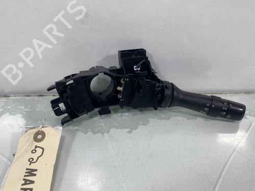 Used Switch TOYOTA YARIS (_P9_) 1.0 VVT-i (KSP90_, KSP90R) (69 hp) 31332041