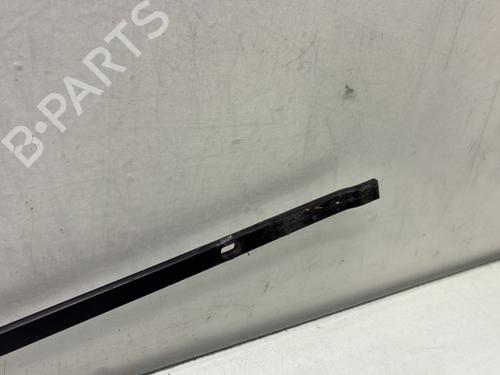 Used Front windshield wiper arm Front windshield wiper arm PEUGEOT BIPPER Tepee 1.3 HDi 75 (75 hp) 33774220 33774220