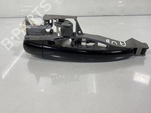 Used Front right exterior door handle Front right exterior door handle PEUGEOT 5008 (0U_, 0E_) 1.2 (131 hp) 20023680 20023680