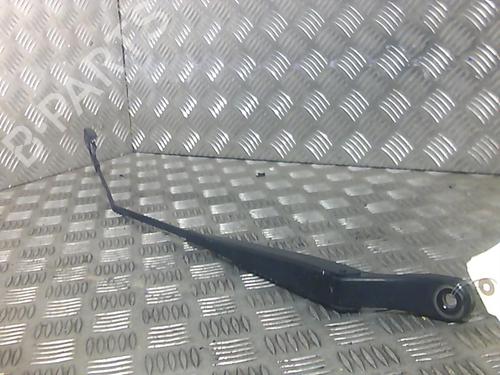 Used Front windshield wiper arm PEUGEOT 208 I (CA_, CC_) 1.4 HDi (68 hp) 20017130