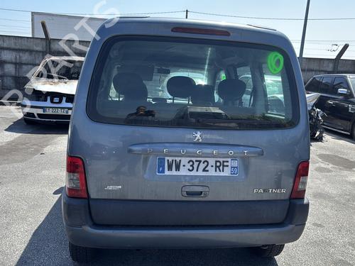 Fuse box PEUGEOT PARTNER MPV (5_, G_) 1.6 HDi 90 | BP34332914E1  - Image 16