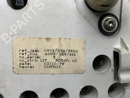 Used Instrument cluster Instrument cluster RENAULT TRAFIC Van (T_, P_, V_) 2.1 D (64 hp) 19964826 19964826