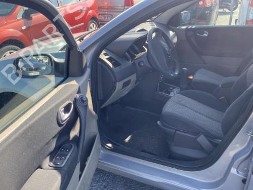 Używane części RENAULT MEGANE II (BM0/1_, CM0/1_) 1.6 16V (BM0C, CM0C) (113 hp) 4255147