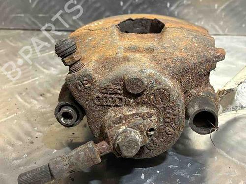 Used Left front brake caliper Left front brake caliper VW FOX Hatchback (5Z1, 5Z3, 5Z4) 1.2 (55 hp) 36439703 36439703