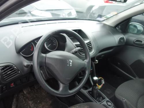 Tågelys PEUGEOT 206+ (2L_, 2M_) 1.4 HDi eco 70 | BP32063008C37 