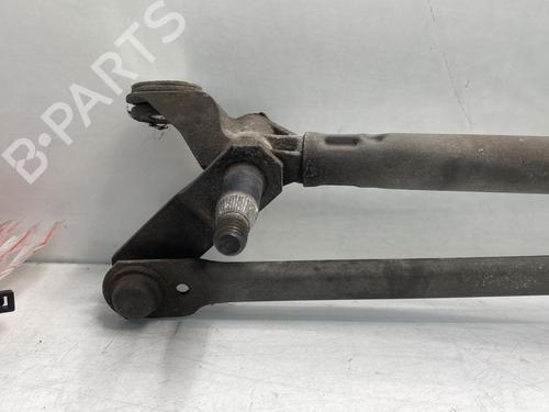 Used Front wiper motor Front wiper motor PEUGEOT 308 I (4A_, 4C_) 1.6 HDi (109 hp) 32745451 32745451