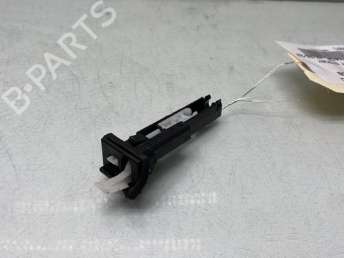 fuel-door-actuator-dacia-sandero-iii-2021-31717536 main image