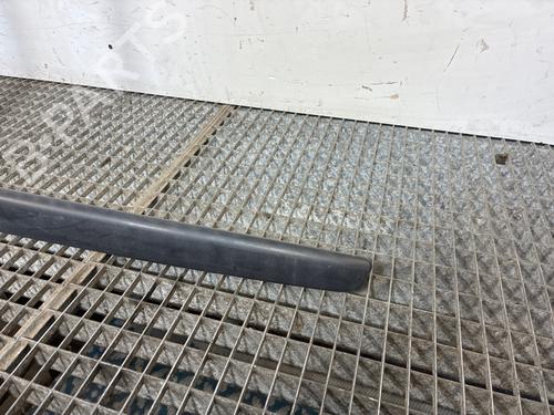 Used Door moulding trim Door moulding trim RENAULT TWINGO II (CN0_) 1.2 (CN0D) (58 hp) 34183400 34183400