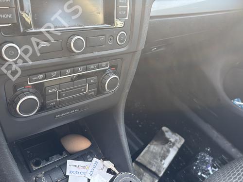 Radio VW GOLF VI (5K1) 1.6 TDI | BP38448416E6 - Image 15