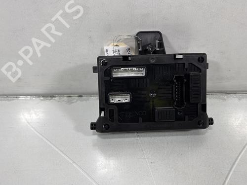 Sikringsdåse RENAULT CLIO III Grandtour (KR0/1_) 1.5 dCi (KR0F) (86 hp) 32305705