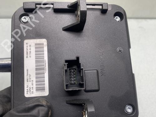 Gear lever PEUGEOT 508 SW I (8E_) 2.0 HDi RXH Hybrid4 | BP30104416M90 