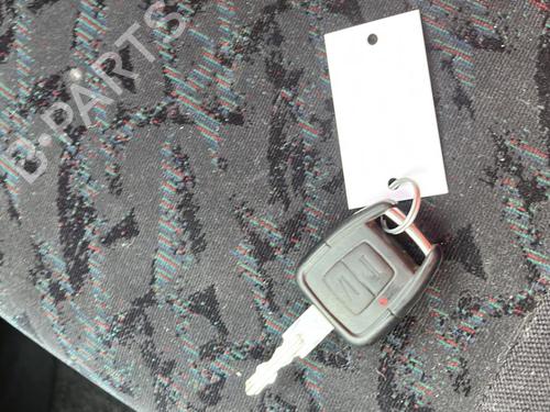 Left headlight OPEL ZAFIRA A MPV (T98) 2.0 DTI 16V (F75) | BP22522404C28 